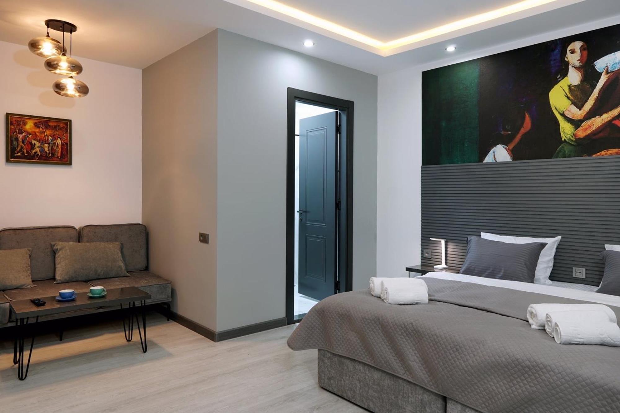 Hotel Varla Koutaïssi Extérieur photo